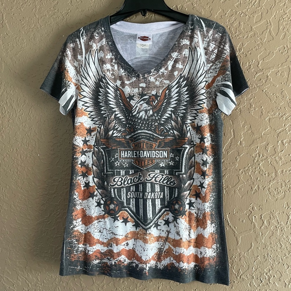 EUC Medium Harley-Davidson shirt